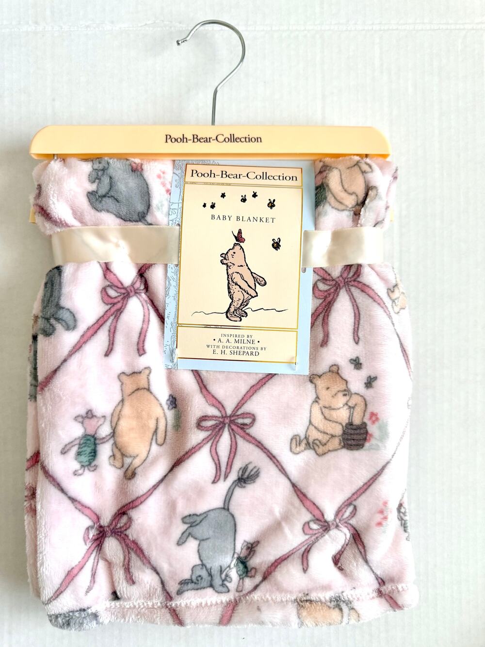 New Pooh Bear Collection Winnie The Pooh Pink Ribbon Baby Blanket 30" x 40"